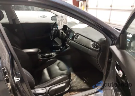 2018 Kia Niro Ex/Touring from USA, damaged, VIN KNDCE3LC1J5137166